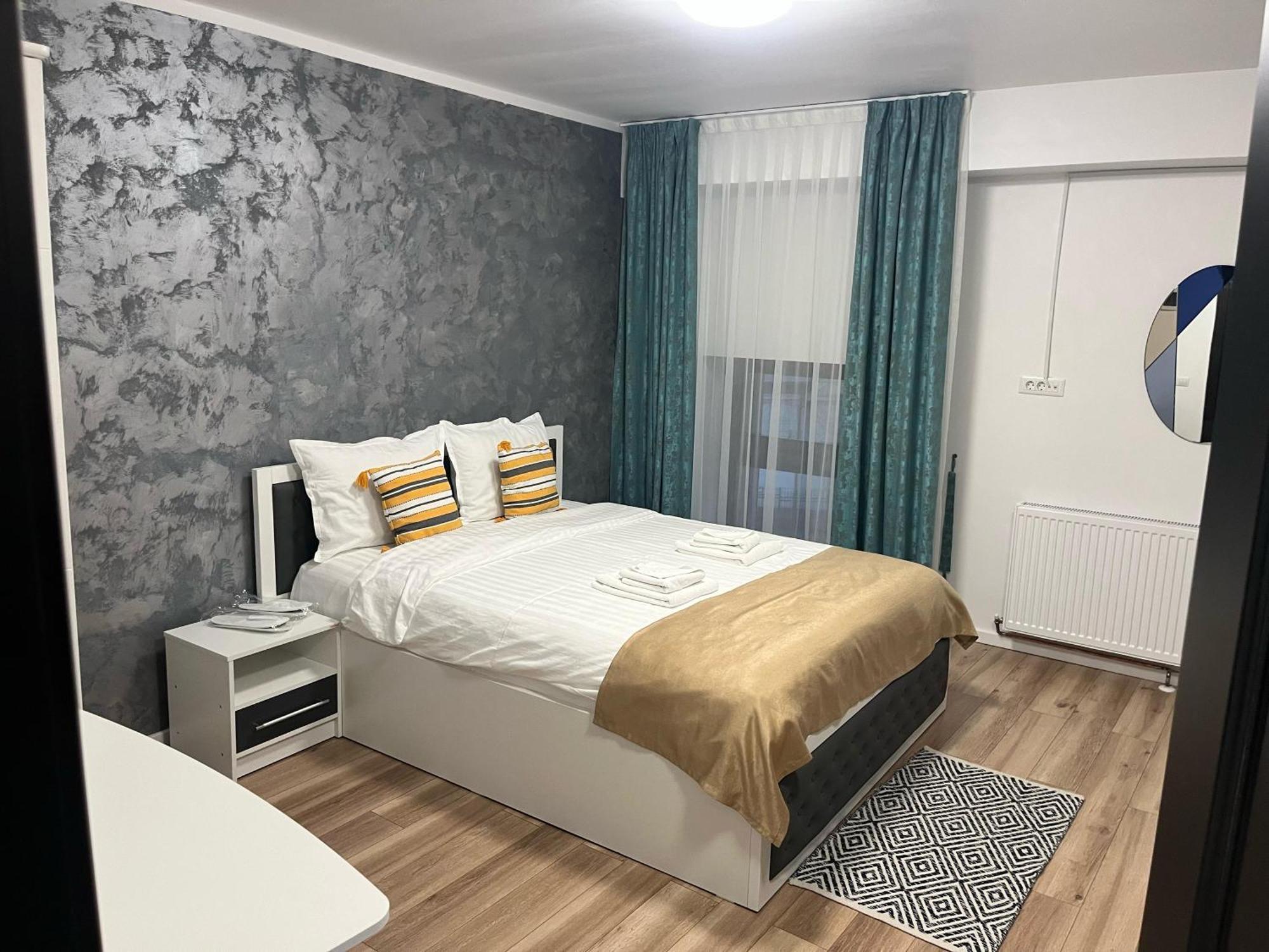 Grey Boutique Hotel Palas ยาช ภายนอก รูปภาพ