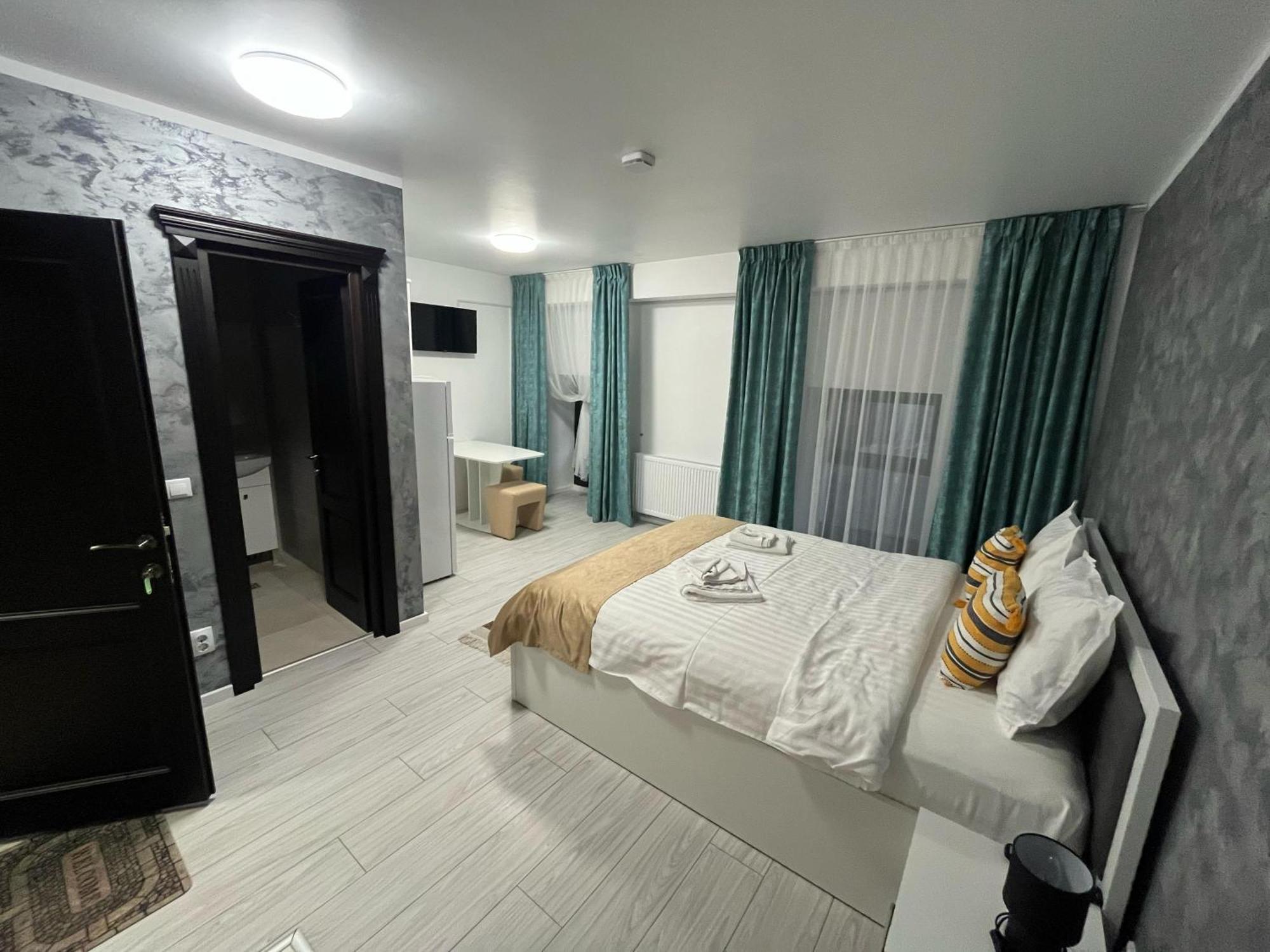 Grey Boutique Hotel Palas ยาช ภายนอก รูปภาพ