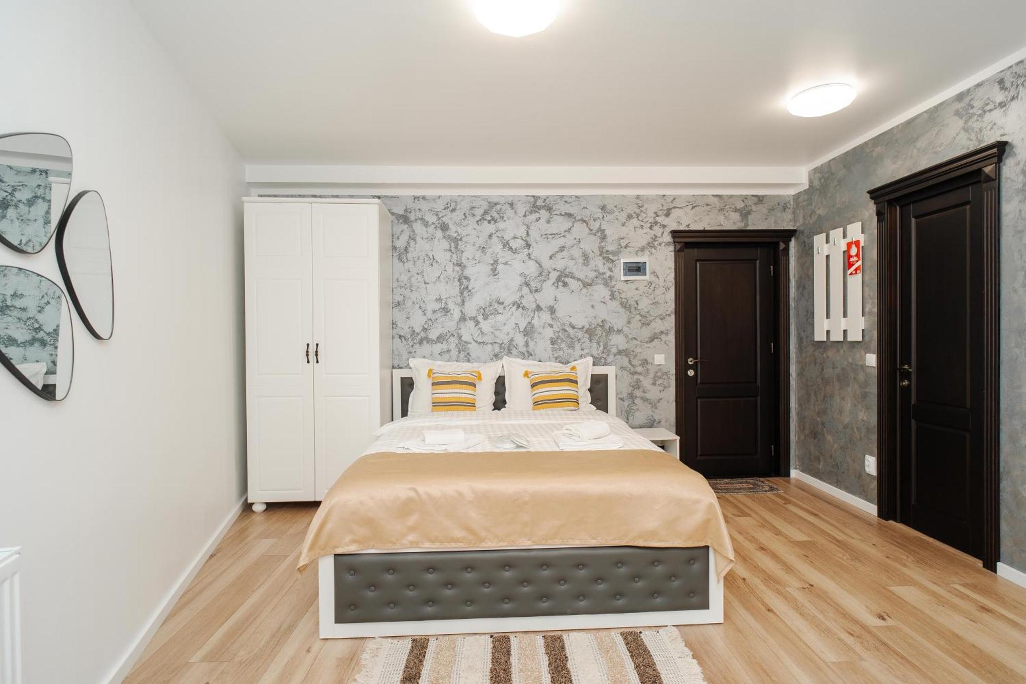Grey Boutique Hotel Palas ยาช ภายนอก รูปภาพ
