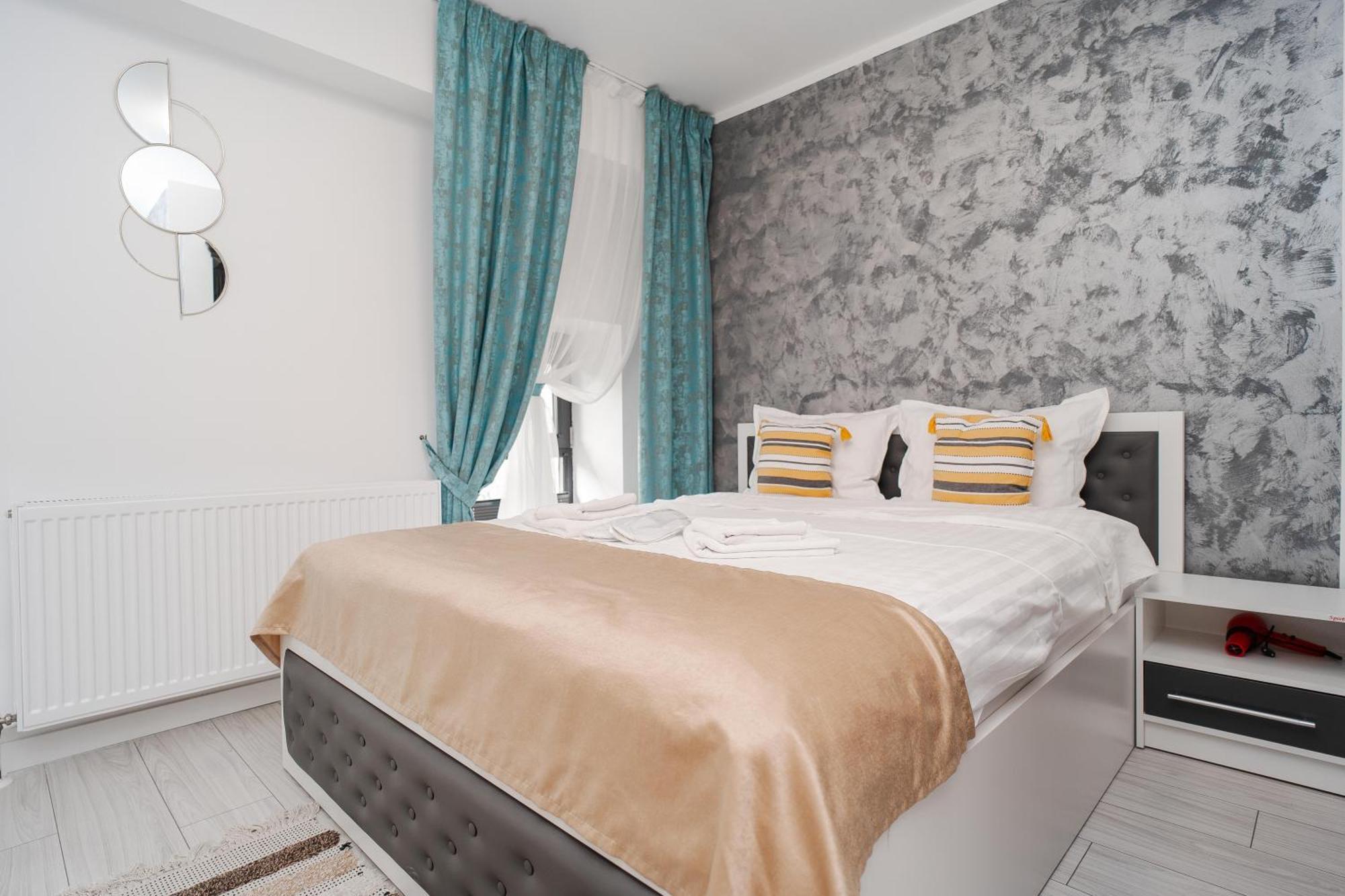 Grey Boutique Hotel Palas ยาช ภายนอก รูปภาพ