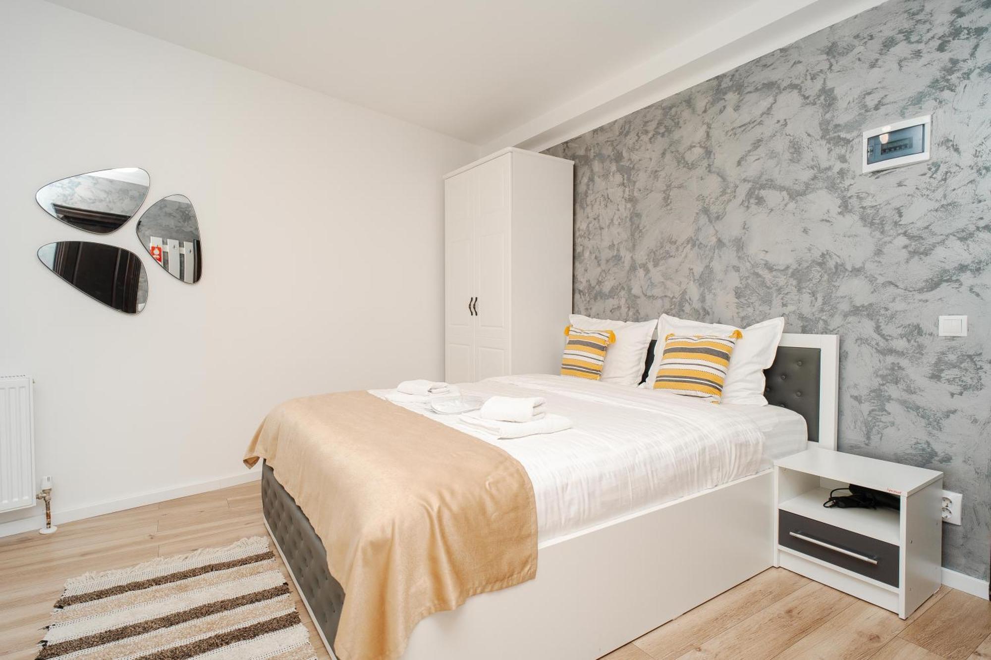 Grey Boutique Hotel Palas ยาช ภายนอก รูปภาพ